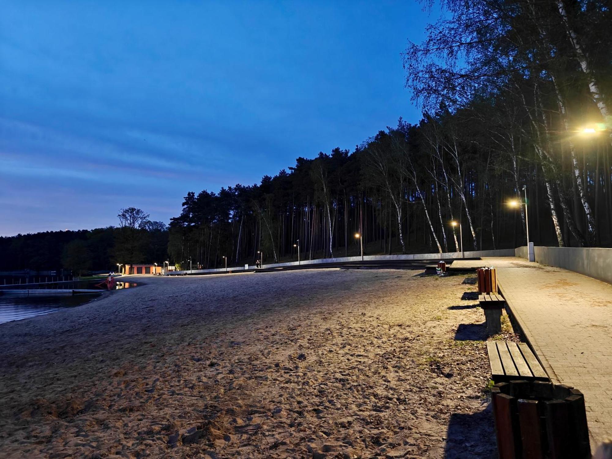 Lesna Ostoja W Centrum Puszczy Nadnoteckiej Otoczona 3 Jeziorami Miedzychod Exteriér fotografie