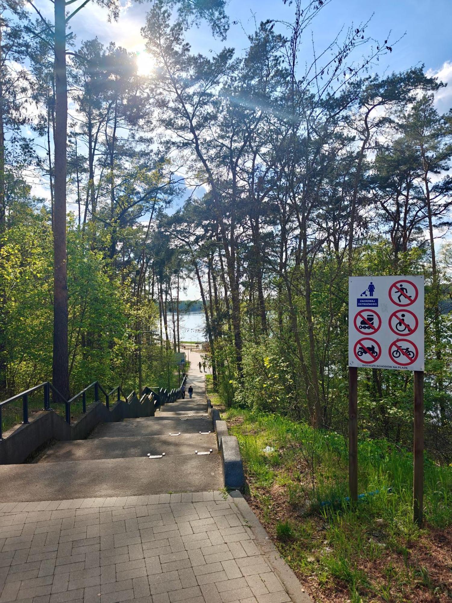 Lesna Ostoja W Centrum Puszczy Nadnoteckiej Otoczona 3 Jeziorami Miedzychod Exteriér fotografie